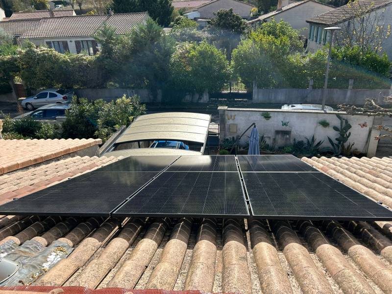 Système de fixation en surimposition personnalisé Renusol