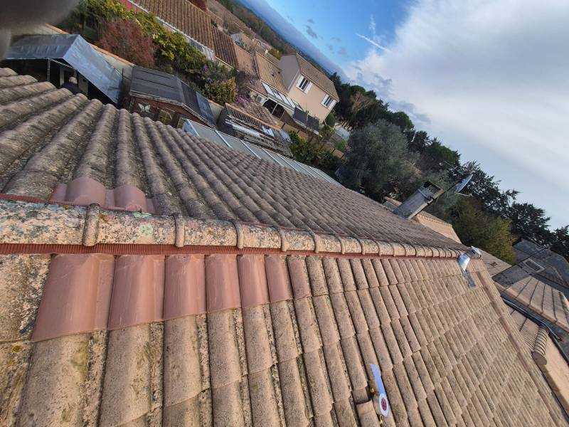 remplacement des tuiles cassées