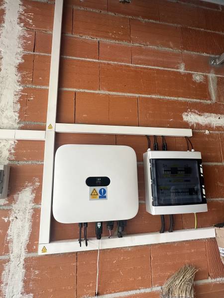 Onduleur hybride huawei 